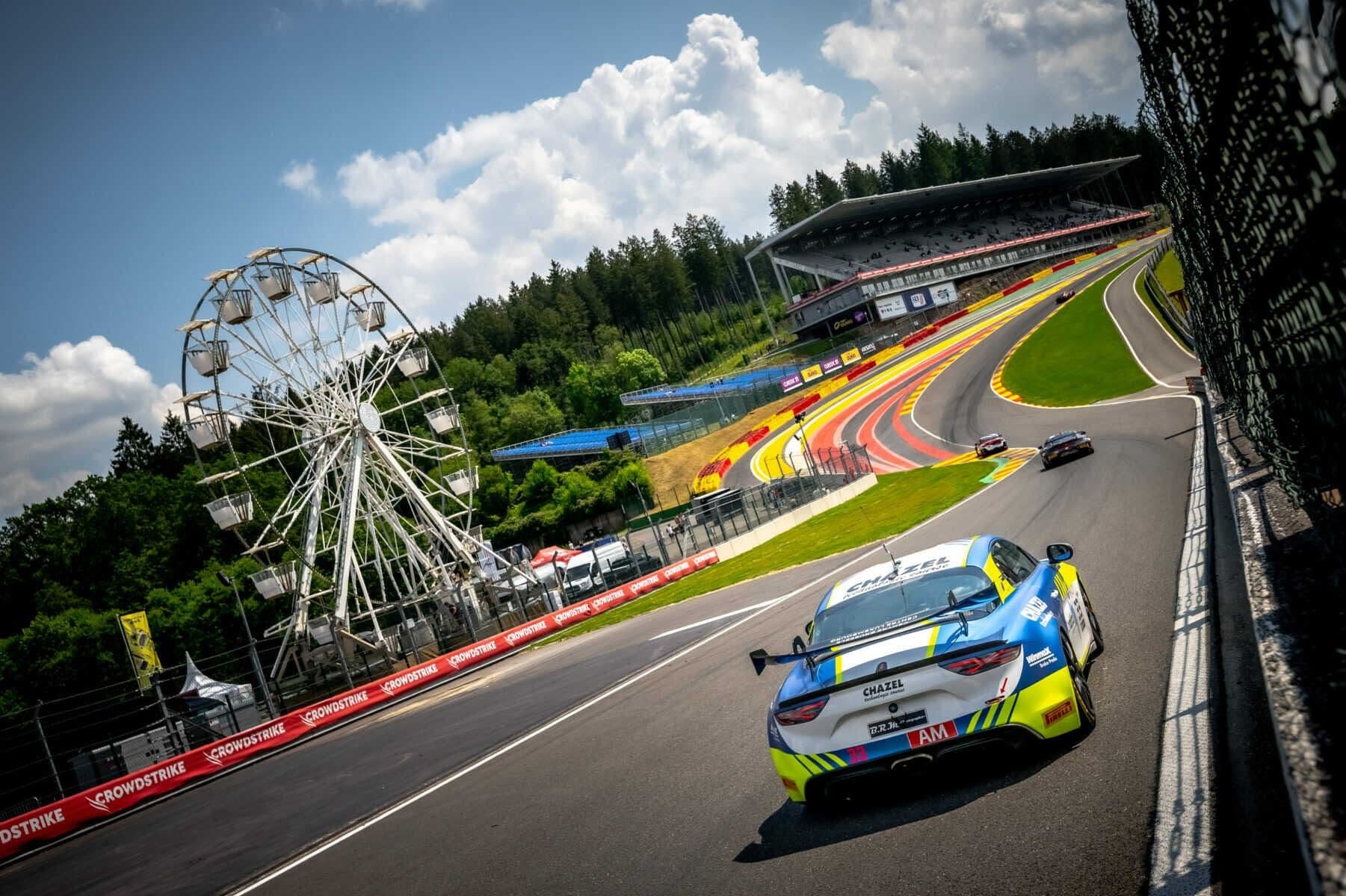 Soirée lancement Alpine A110 GT4 à Paris — 10 invitations CapAlpine